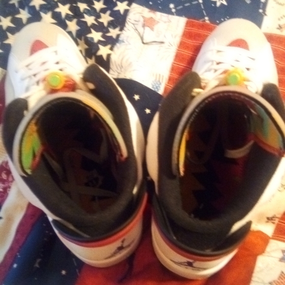 Nike Air Jordan 6 Hare - Picture 6 of 7